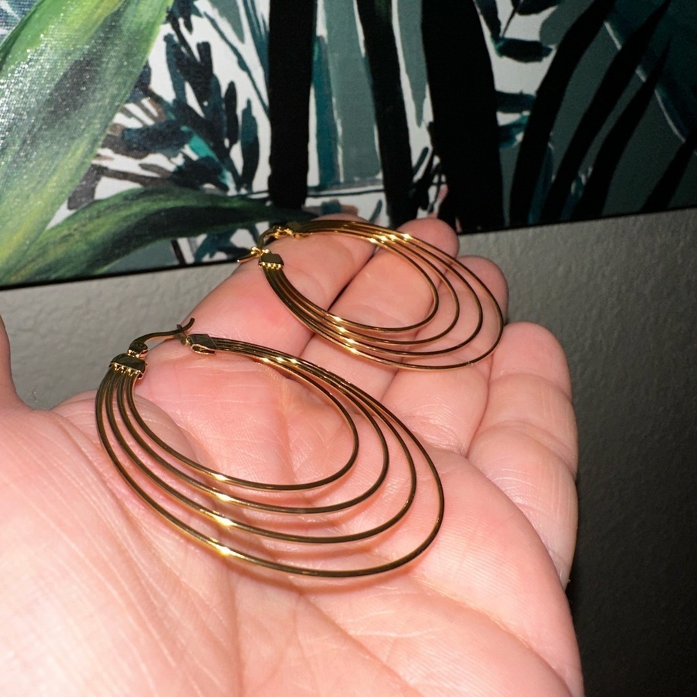 Gold hoops with multilayers lightweight nickel free - Picture 4 of 4